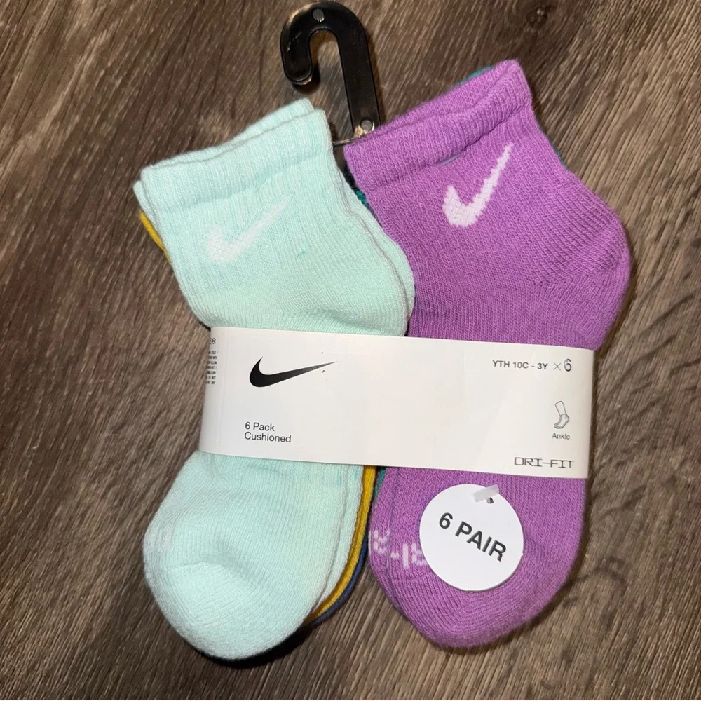 🆕 Nike Dri-FIT Cushioned Ankle Socks 6-Pack Youth XS 5-7 / 10C-3Y Multicolor